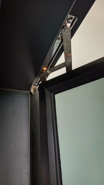 Cost of Pivot Window Replacement in Lenoir City