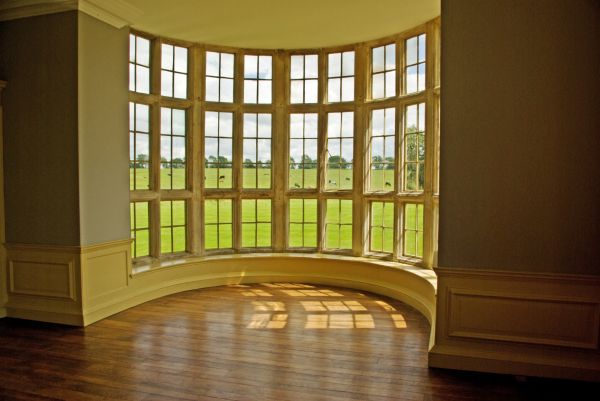 Cost of Bow Window Replacement in Lenoir City