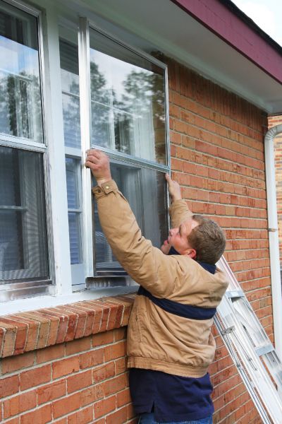 Cost of Storm Windows Replacement in Lenoir City